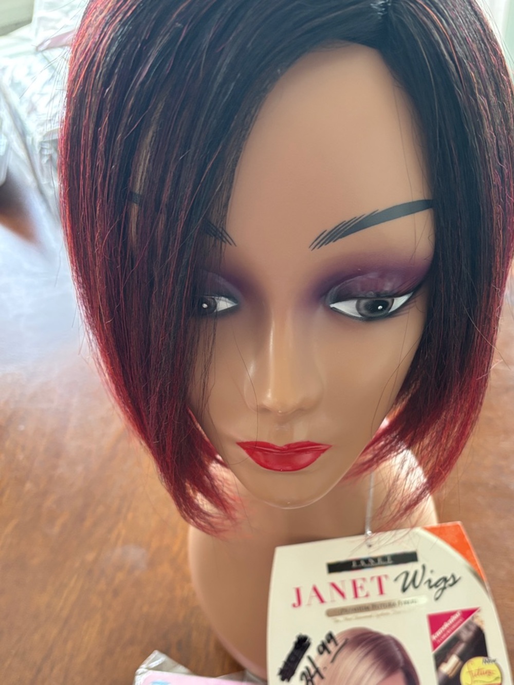 Red Ombre Short Bob Wig - Sleek Layered Style